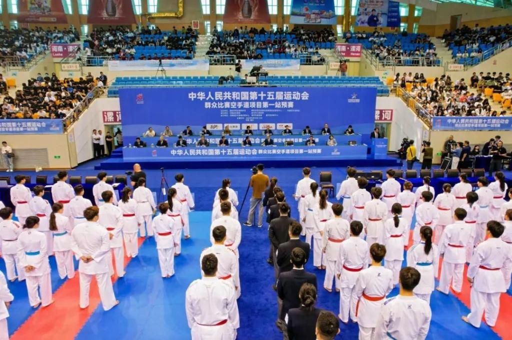 漯河職業(yè)技術(shù)學(xué)院榮獲第十五屆全運(yùn)會(huì)空手道項(xiàng)目志愿服務(wù)優(yōu)秀組織獎(jiǎng)